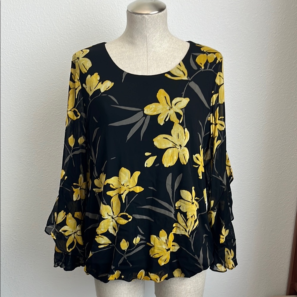 🌻 Alfani Black and Yellow Bell Sleeve Blouse